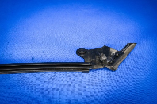 gasket right door windows Audi A7 4G8 4G8839480H
