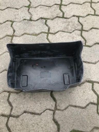 Gehäuse Blende Abdeckung AKUMULATORA VW T5 LIFT 7E0915430B