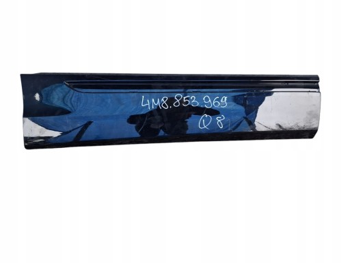 4M8853969 - Ауди q8 обшивка левой двери оригинал