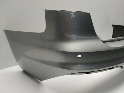 19+ Audi A4 B9 lift kombi nárazník záď 4xPDC OM 8W9807511S srebny