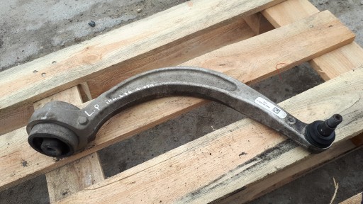 A4 b9 8w поперечний важіль передній лівий 8w0407693a a5 8w