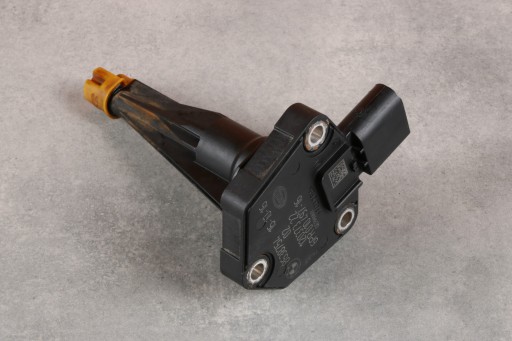 BMW F30 F31 F32 F36 G11 G15 G16 G30 X1 F48 sensor of the level oil 8638754