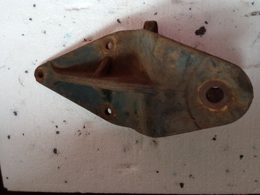 85413013001 - Крепление пружинной подвески man l2000