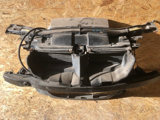 Передня планка BMW 3 E92