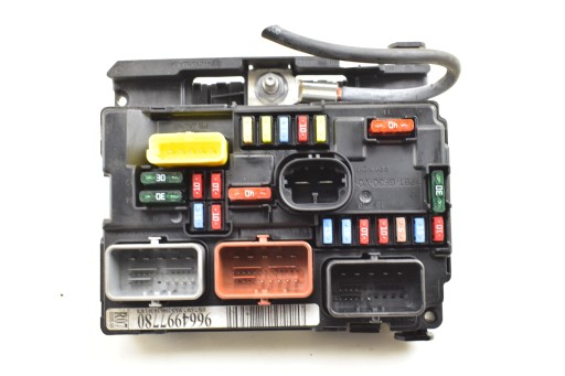 boîte module BSM PEUGEOT 207 1007 CITROEN C2 C3 9664997780 R07