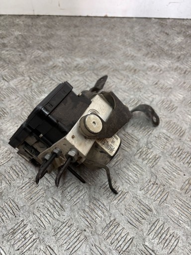 pump ABS FORD FIESTA MK7 06210955813