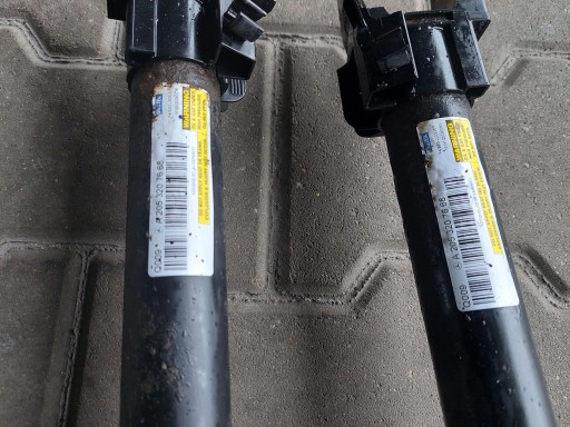 shock absorber front left right A2053207668 MERCEDES W205 S205 C 300 2.2 CDI