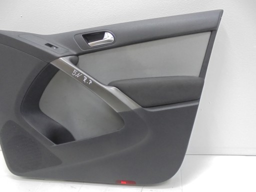 VW TIGUAN 5N 07-15 UPHOLSTERY RIGHT FRONT