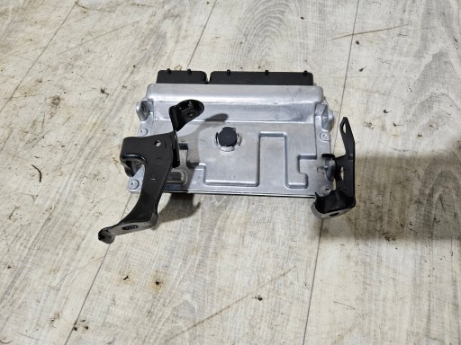 89661-0UJ30 89661-0UJ30 - Toyota yaris iv 2020 - компьютерный контроллер перекрестного двигателя