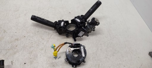 steering wheel levers and controls ring zwijak Opel Insignia A