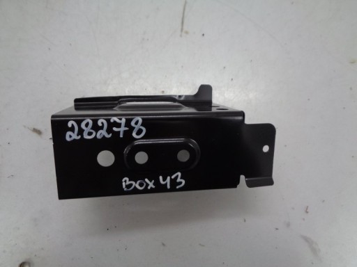 57167 - Citroen c1 aygo 107 кронштейн права передня зона