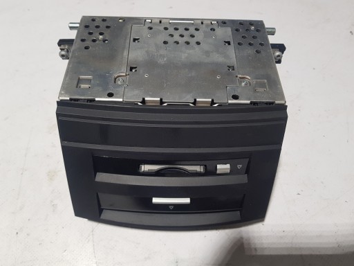 cserélö PLYT CD MERCEDES W216 W221 A2218707785