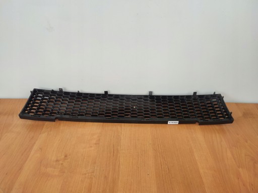 FIAT 500 grid of a bumper central grille lower