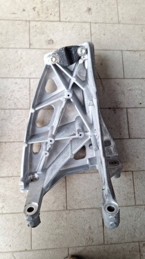 support holder of the engine Mazda MX-30 700987 A71M