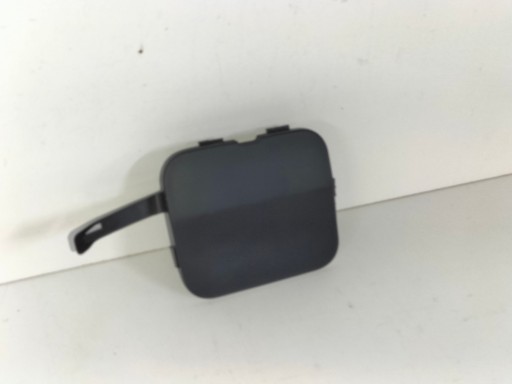 TAPPO GANCIO TRAINO PARAURTI ANTERIORE DACIA LOGAN MCV LIFT 09-12