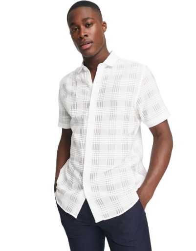Biela pánska košeľa s textúrovaným vzorom defekt L