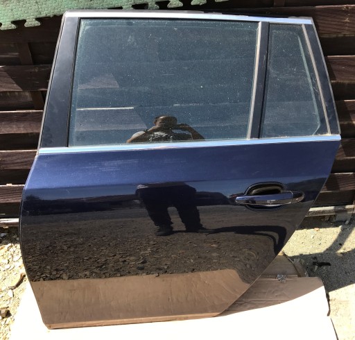 BMW E61 door left rear part rear.