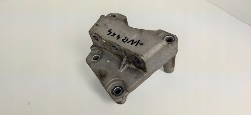 INSIGNIA B 2.0 CDTI biturbo 4X4 holder of the engine holder 84324573