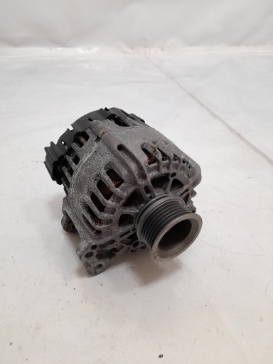 Audi a5 18- генератор 06e903024l 3.0 сша