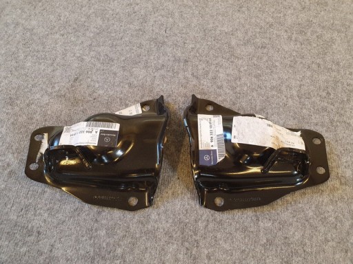 A9063221109 - MERCEDES 906 A906322110964 крепление рессора кронштейн