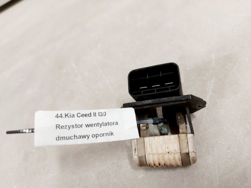 1 - KIA CEED II ВЕНТИЛЯТОР РЕЗИСТОР ПОВІТРОДУВКИ РЕЗИСТОР