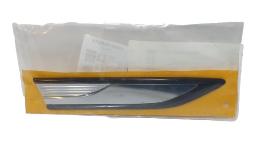 5NA853688J - Tiguan II R-Line молдинг декор эмблема передняя правая