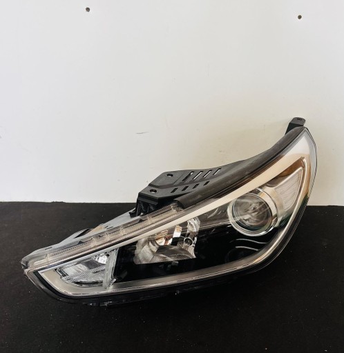 92101-G4020 - Лампа ліва рефлектор ліва hyundai i30 звичайна лінза eu розбирання ідеальна