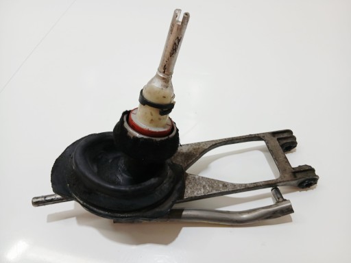 Schalthebel Schaltkulisse Schalt getriebe BMW X1 E84 N47 OE 7566100 (0005167)