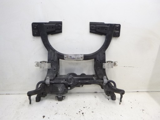 2016r. - Салазки-скамейка передняя балка mercedes w176 lift 2016