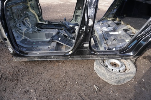 242353532 - TOYOTA AVENSIS T27 III SEDAN ПРОГРАММА СТІЙКА ЛІВА