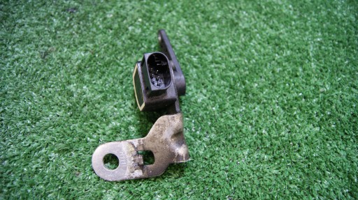 sensor POZIOMOWANIA XENONOW front BMW E88 2010 6785205