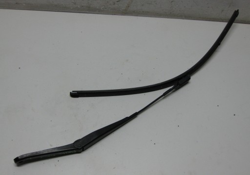 FORD FIESTA MK7 1.25 09R wiper arm left 8A6117526AB