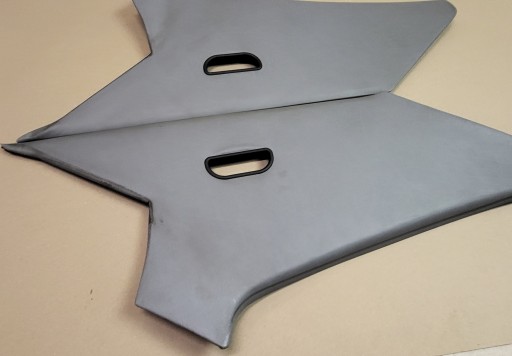 cover side SLUPKA C right MERCEDES 190 W201 2016950244 SZARE OE