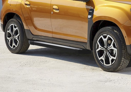 Боковые пороги Dacia Duster 2017-2024 Окантовка TUV