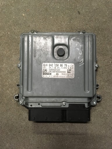 Комп'ютерний контролер двигуна mercedes a6421508679