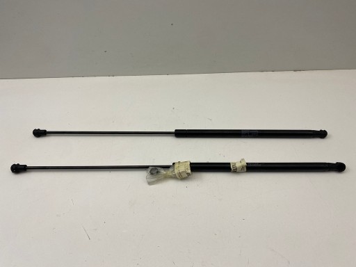 11A1085CP - McLaren MP4 - 12C привід amor кронштейн капота 12-