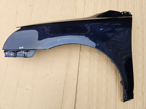 11/03/25 - Toyota avensis t25 06-08 крило ліве 8s6