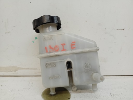 1,6B - KIA CEED I30 1,4 1,6 B бачок тормозной жидкости