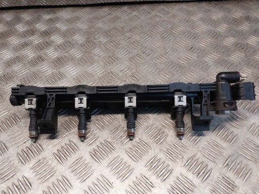 Rampe injection FORD FIESTA MK6 98AG-14A390-LB 1.25 Essence
