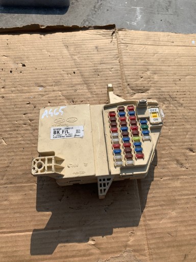 БЛОК ЗАПОБІЖНИКІВ HYUNDAI GENESIS COUPE