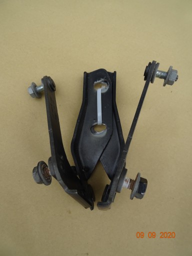 Петля капота комплект FORD C-MAX MK1 Lift колір F3
