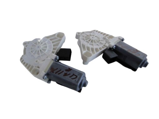 A2467224368 - Mercedes cla 117 моторчик правого стеклоподъёмника