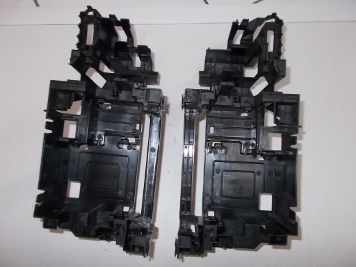 9075451100 9075451000 - MERCEDES SPRINTER W907 может корпус крепление