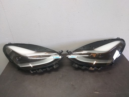 LIGHT LIGHTS FRONT LEFT RIGHT TESLA Y FULL LED 1514953-00 1514952-00