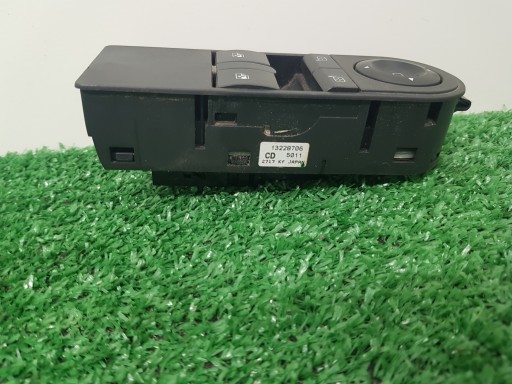 control panel of the window driver´s OPEL ZAFIRA B 13228706