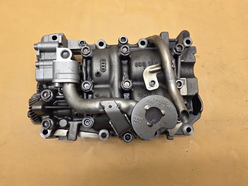 03G103535B 03G103537B - Балансирні вали масляного насоса audi vw skoda bkp 2.0 td