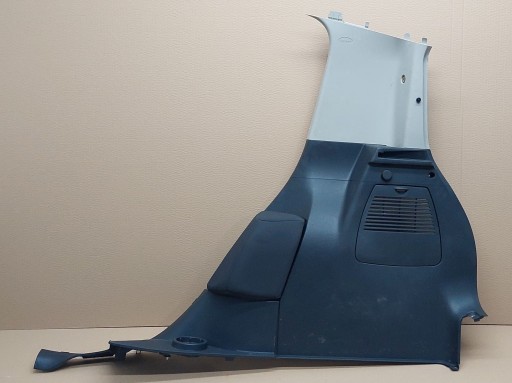 Бекон багажника задній правий Renault Modus