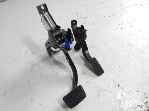 12 - ПЕДАЛІ HYUNDAI IONIQ 16-21 АВТОМАТ