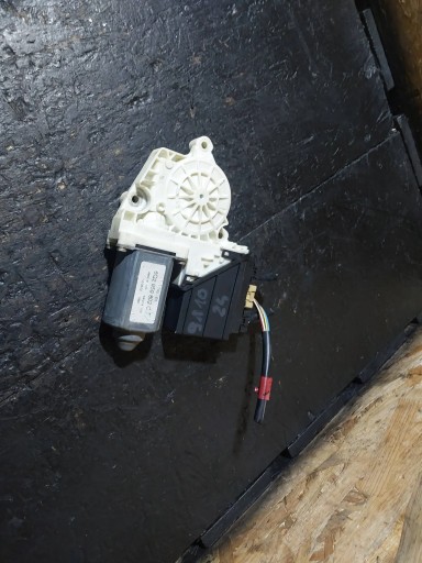 Мотор склопідіймача ліве переднє сидіння ibiza iii (6l) 6q2959802c