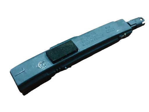 AUDI A4 B9 антенна модуля KESSY 8W1927753